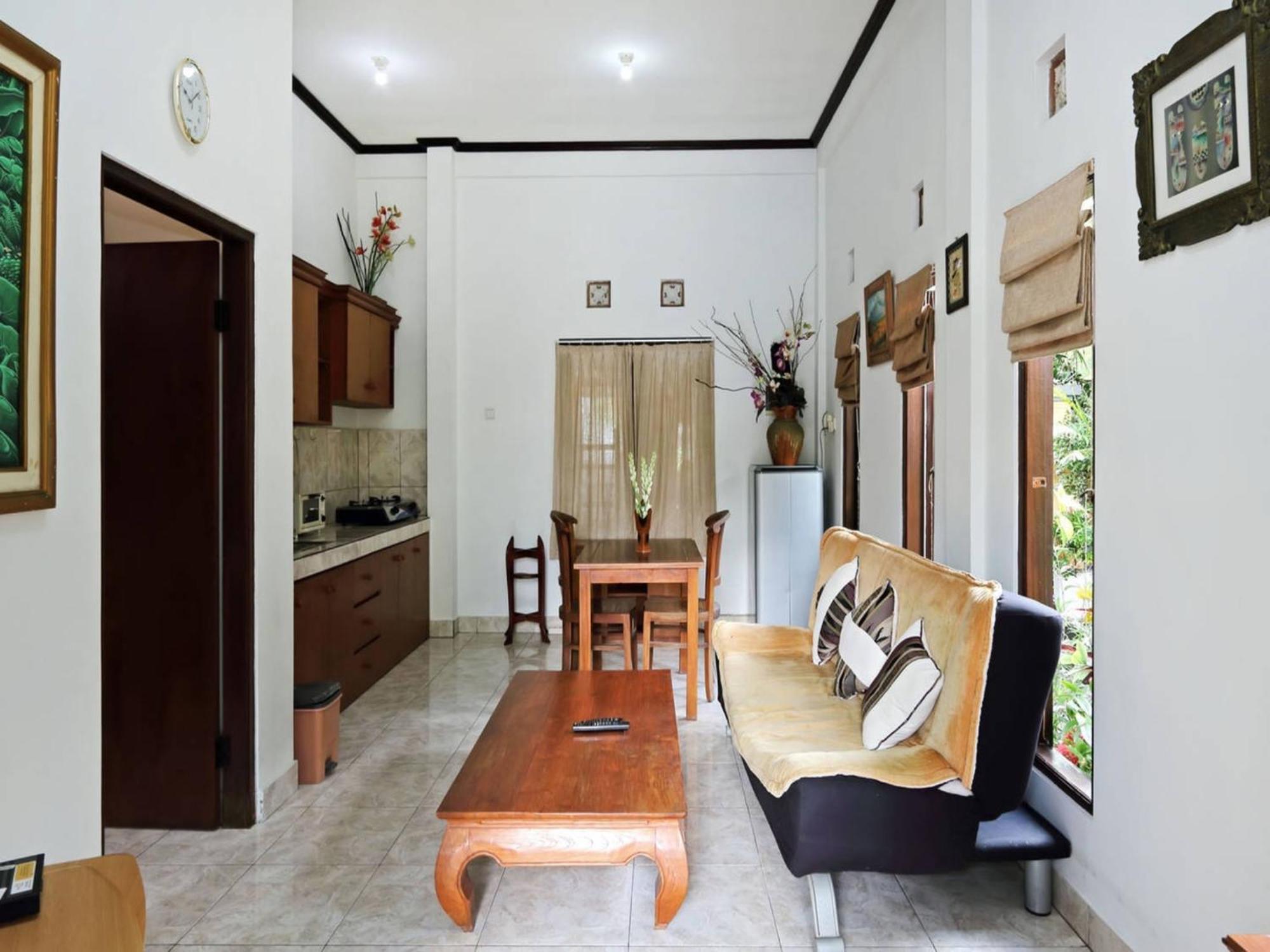 Rumah Akira Seminyak Exterior foto